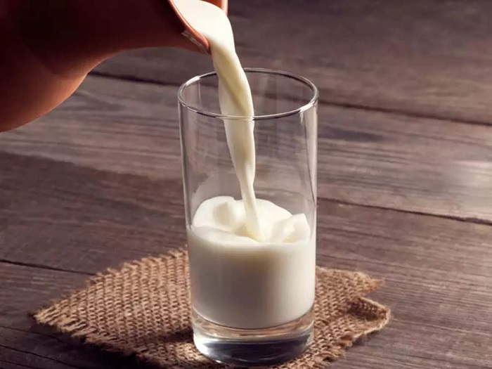 1 bardak süt kaç kalori