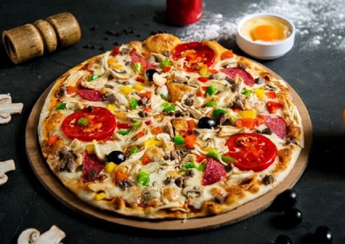 karışık pizza tarifi, karışık pizza nasıl yapılır